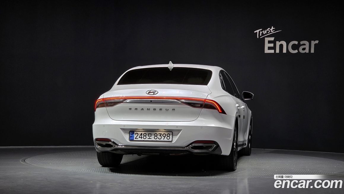 Hyundai Grandeur 2022