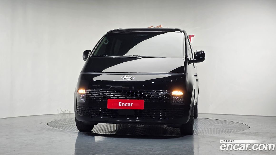 Hyundai Staria 2023