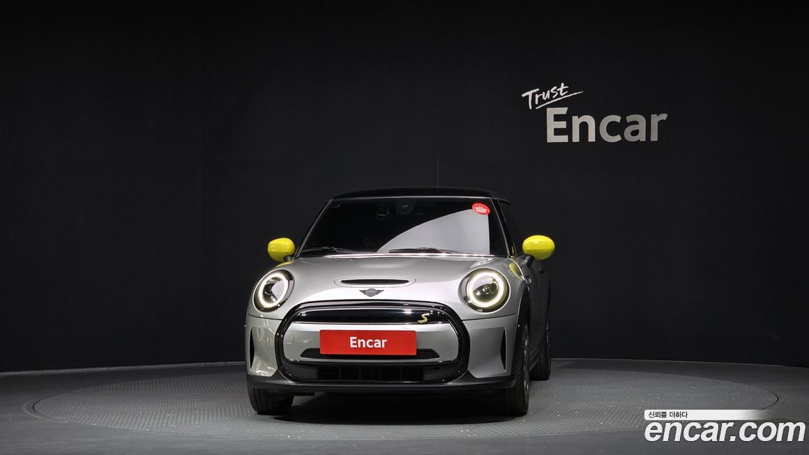 Mini Cooper 2024