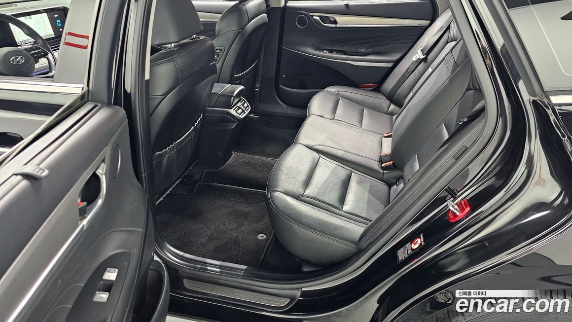 Hyundai Grandeur 2021