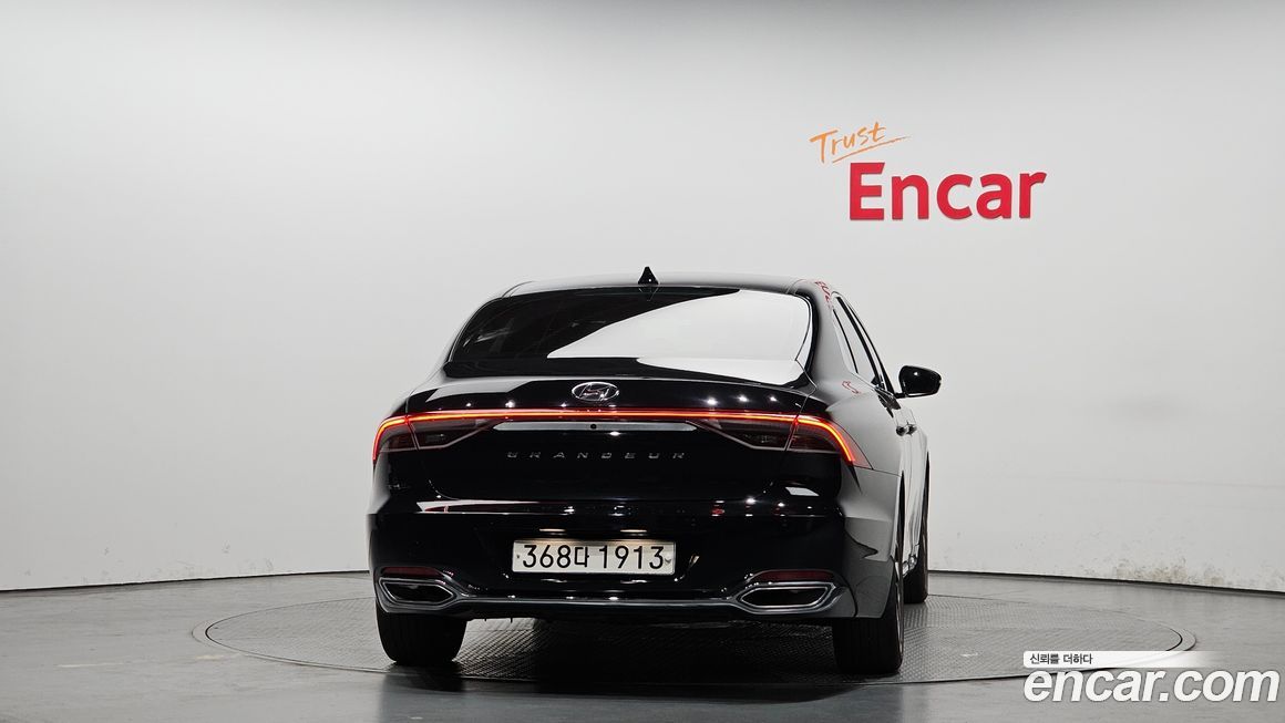 Hyundai Grandeur 2022