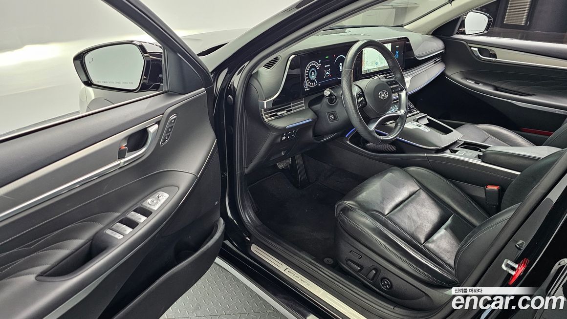 Hyundai Grandeur 2021