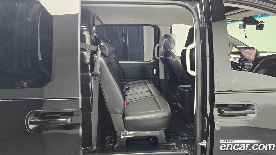 Hyundai Staria 2023