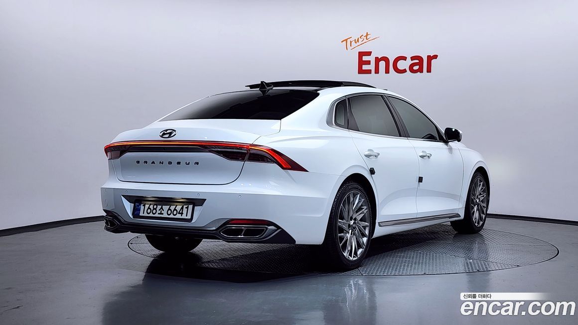 Hyundai Grandeur 2020