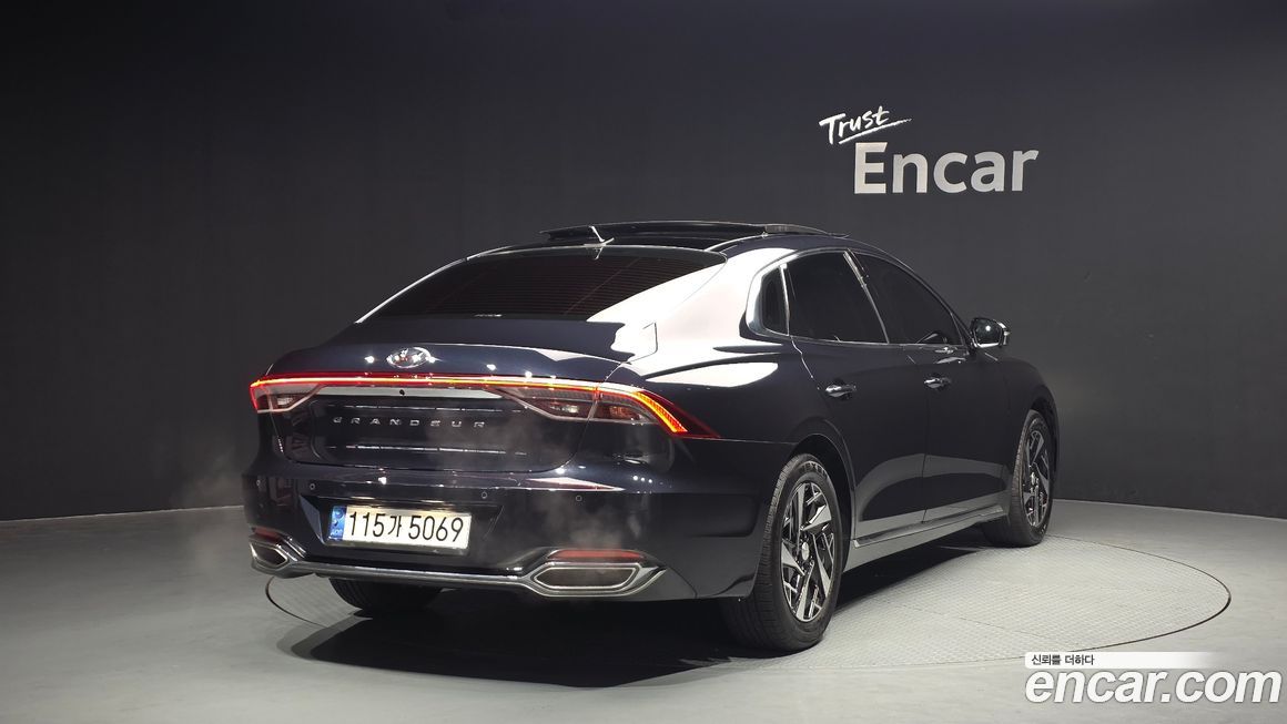 Hyundai Grandeur 2022