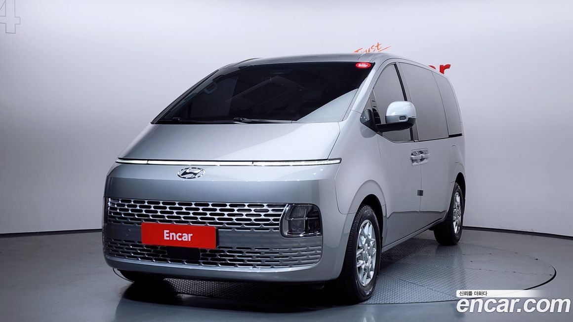 Hyundai Staria 2024