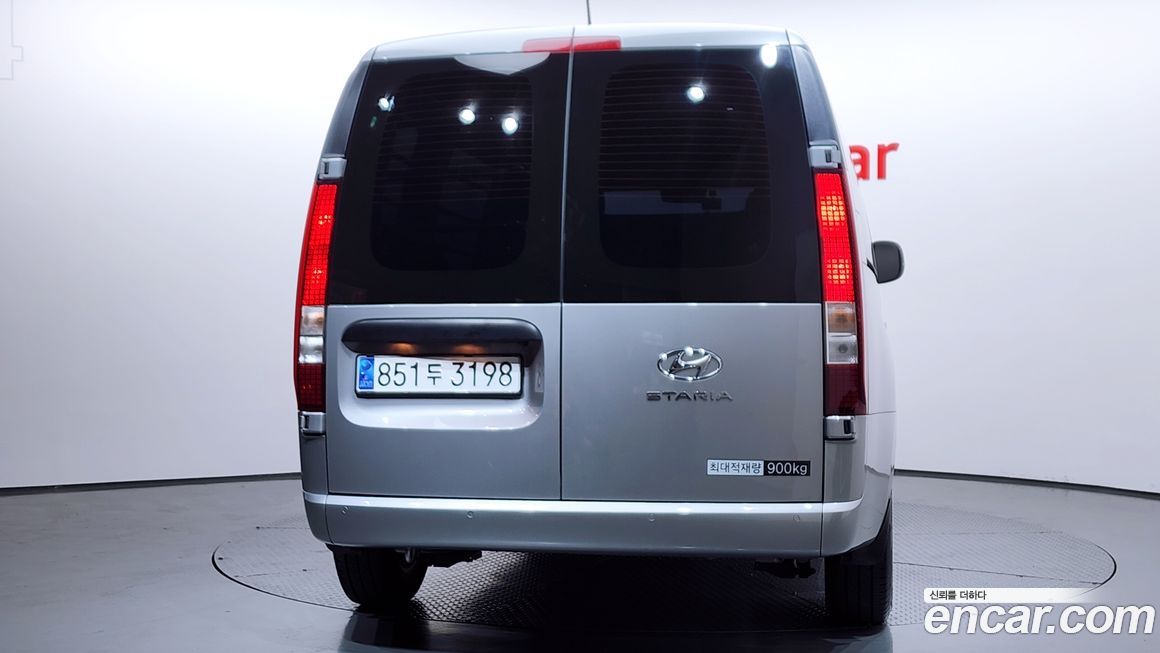 Hyundai Staria 2024