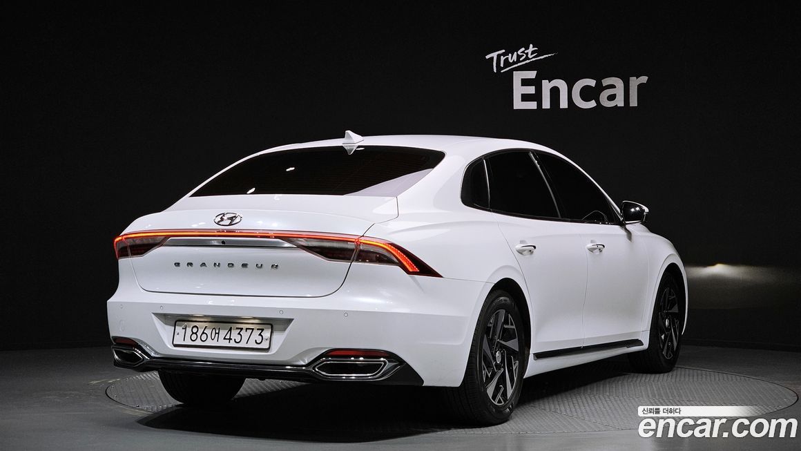Hyundai Grandeur 2021