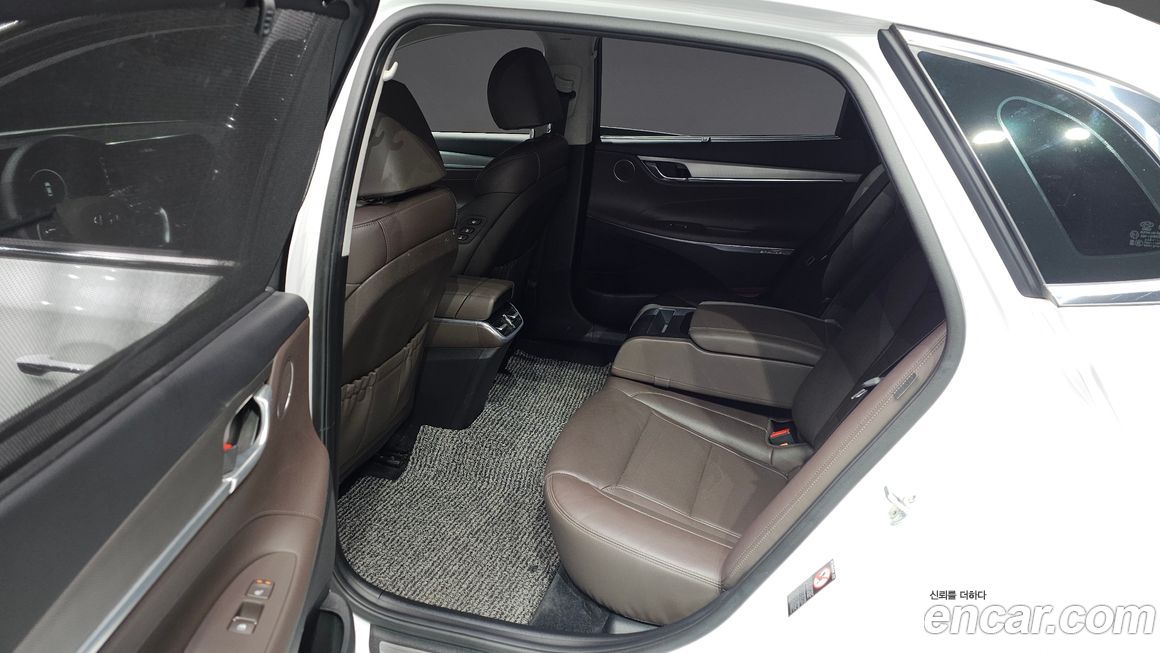 Hyundai Grandeur 2021