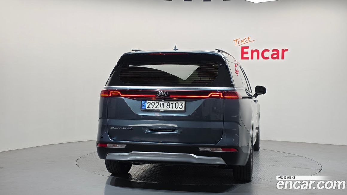 Kia Canival 2021