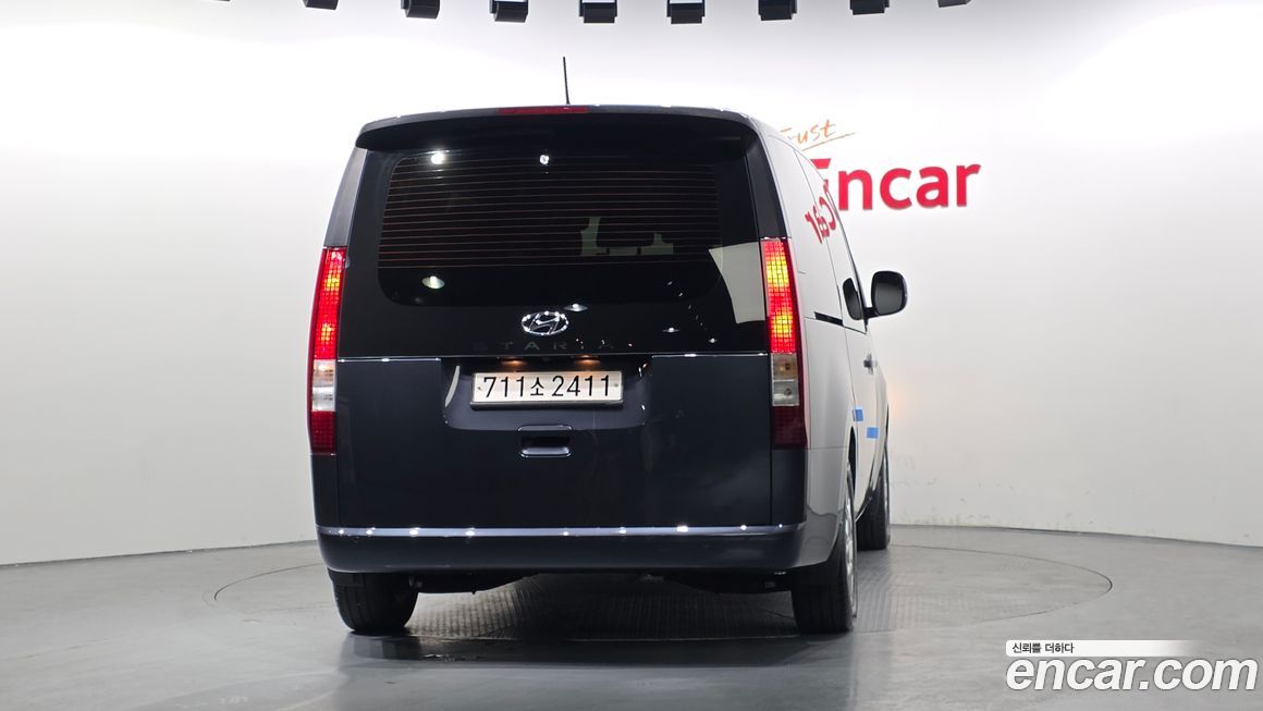 Hyundai Staria 2022