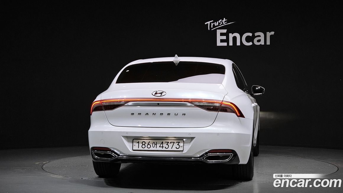 Hyundai Grandeur 2021