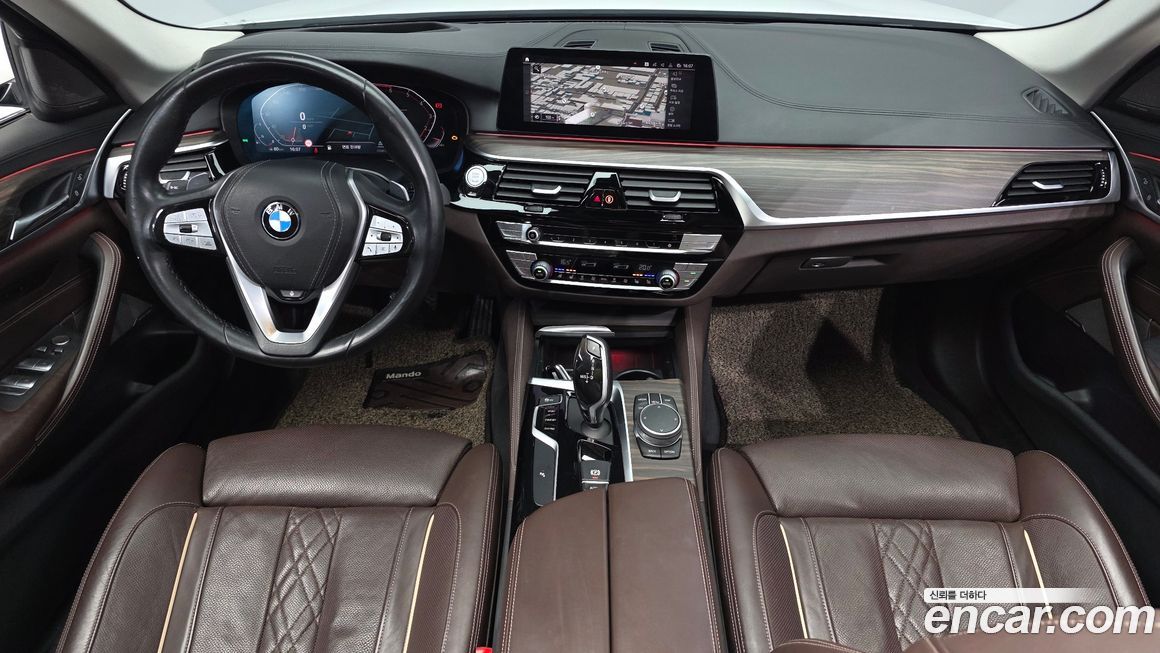 BMW 5-Series 2020