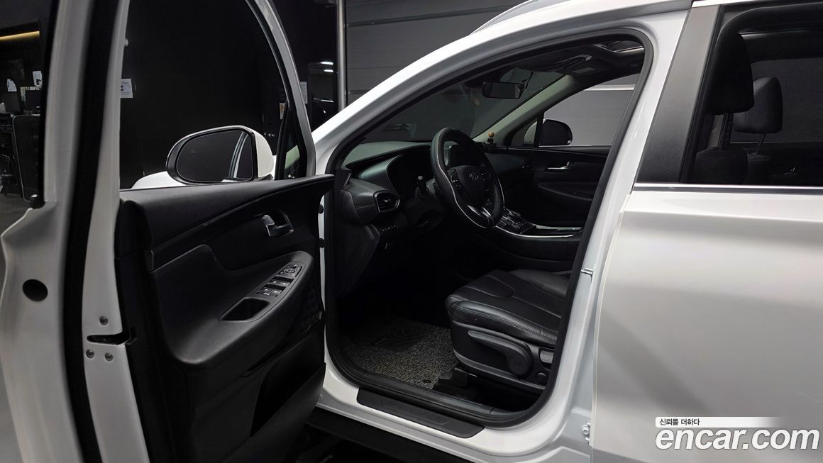 Hyundai Santafe 2023