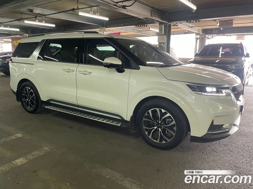 Kia Canival 2021