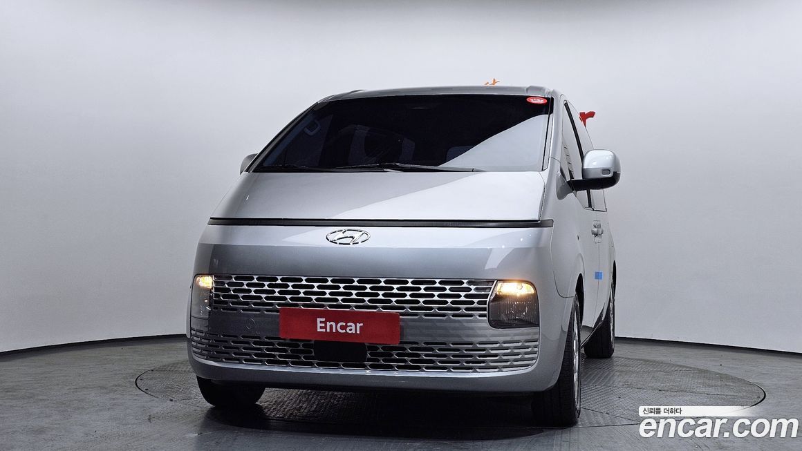Hyundai Staria 2023