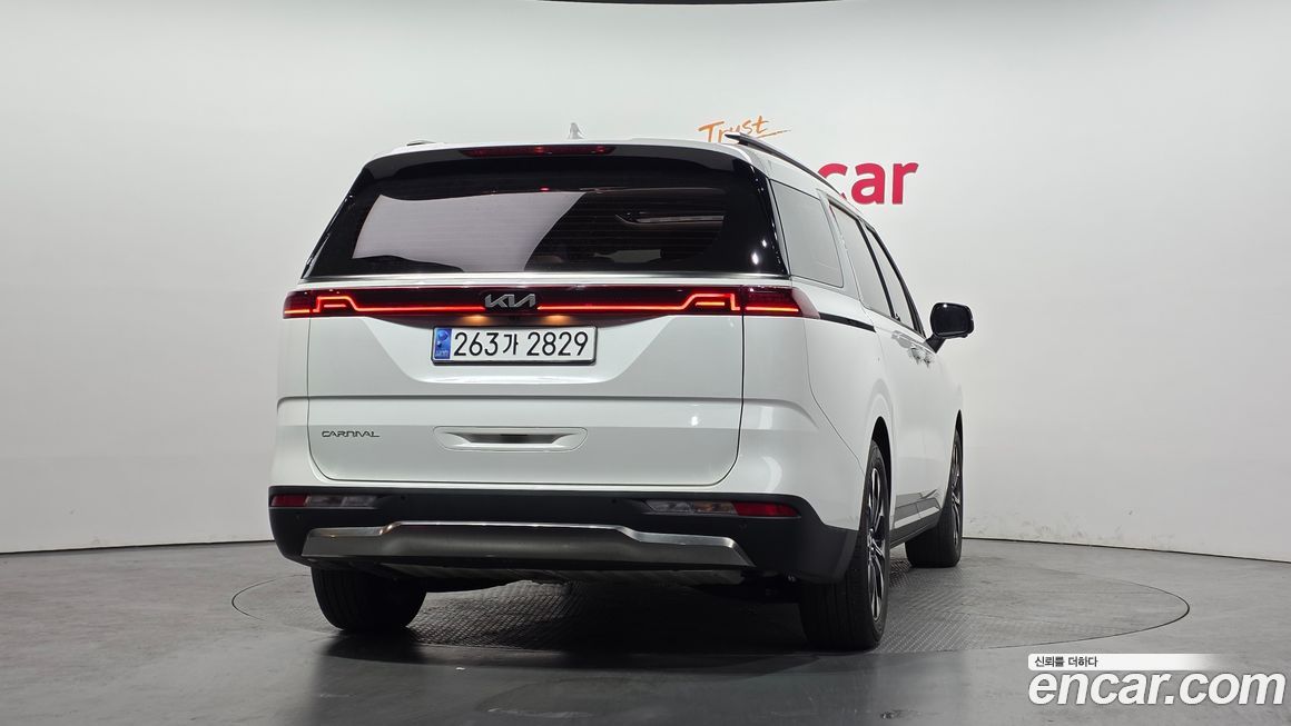 Kia Canival 2023