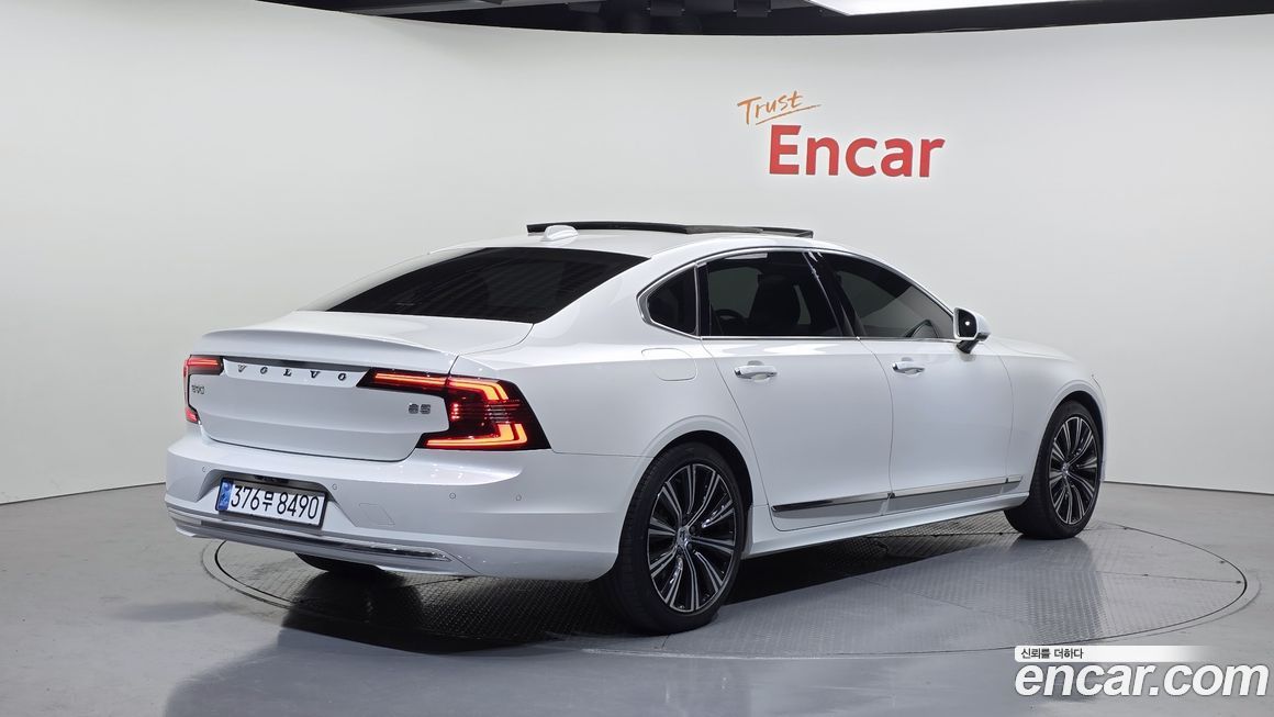 Volvo S90 2021