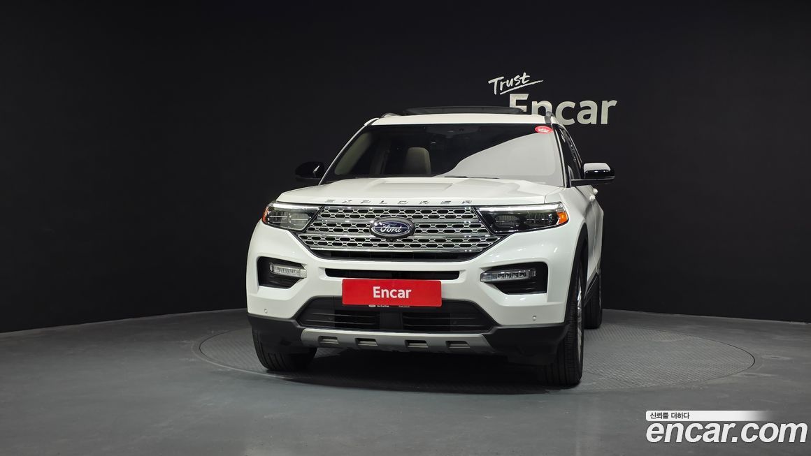 Ford Explorer 2023