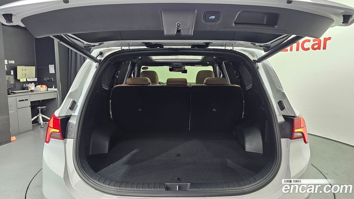 Hyundai Santafe 2023