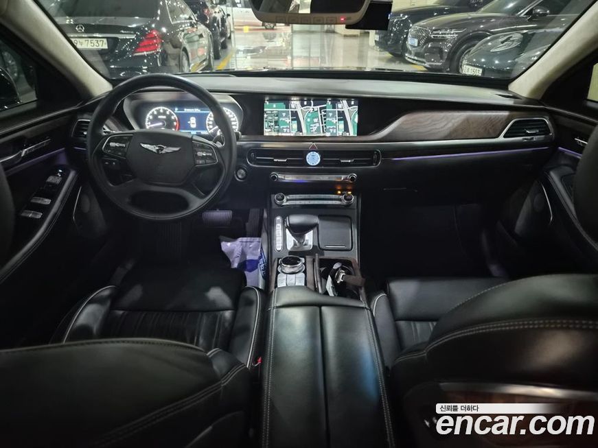 Genesis G90 2021