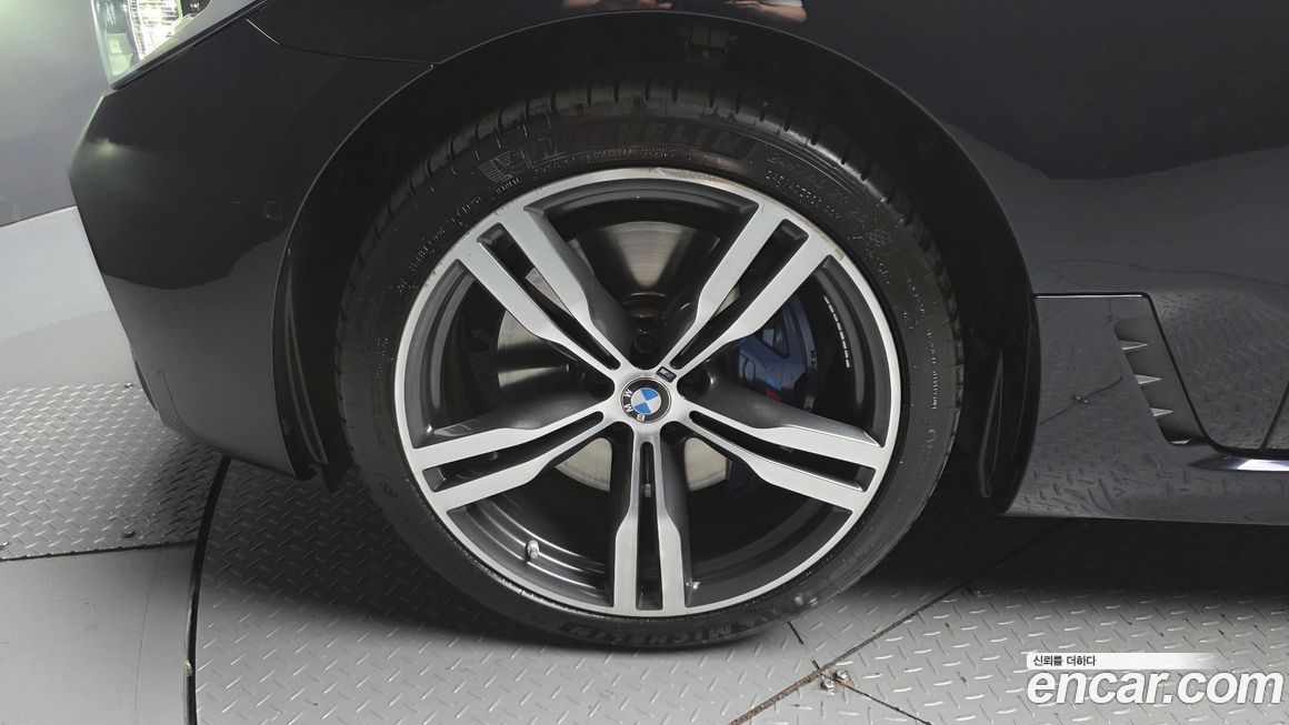 BMW Gran Turismo 2019