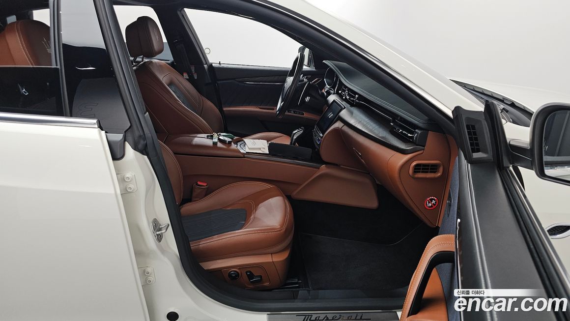 Maserati Quattroporte 2018