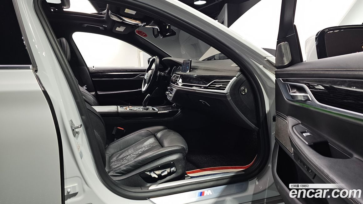 BMW 7-Series 2018