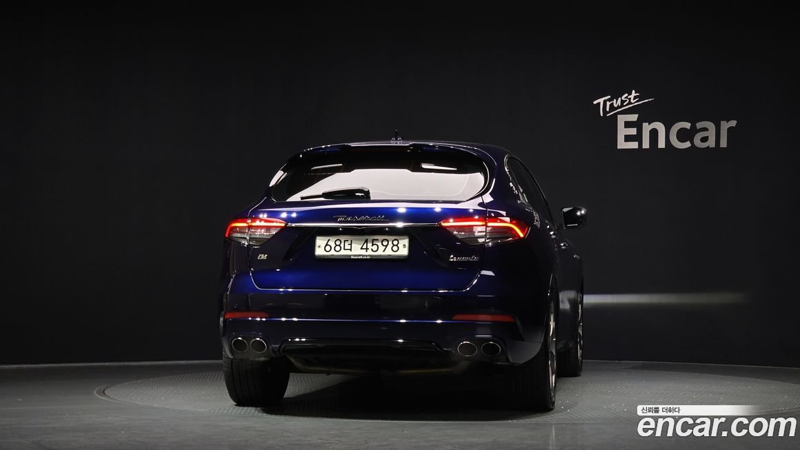 Maserati Levante 2017