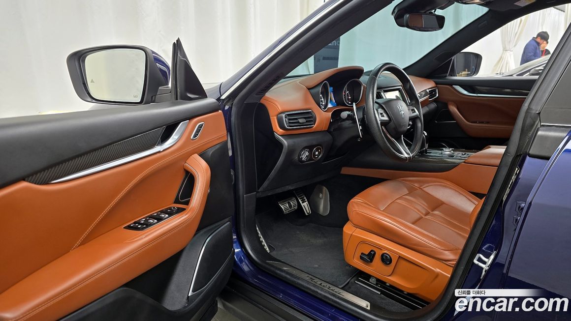 Maserati Levante 2017