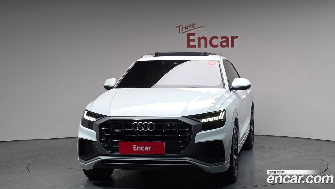 Audi Q8 2020