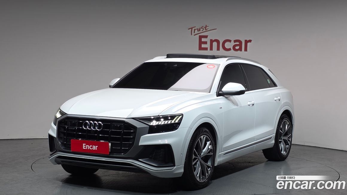 Audi Q8 2020