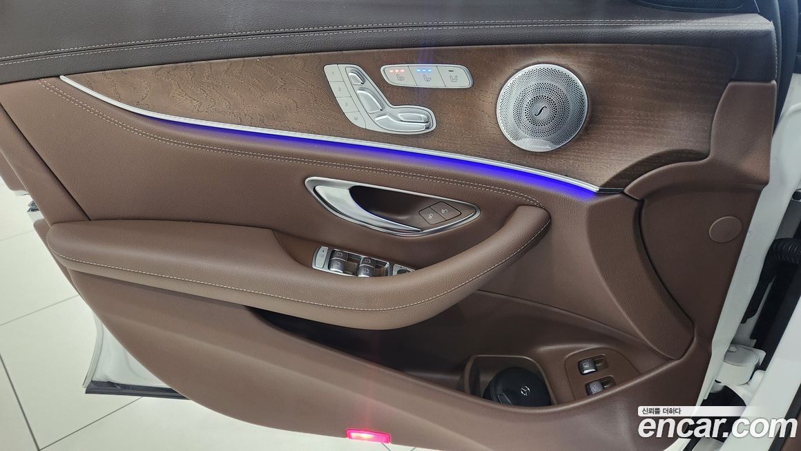 Mercedes-Benz E-Class 2020