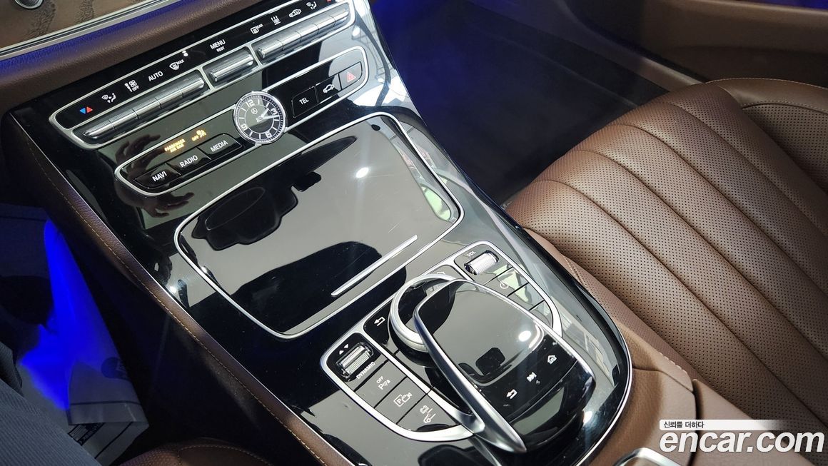 Mercedes-Benz E-Class 2020