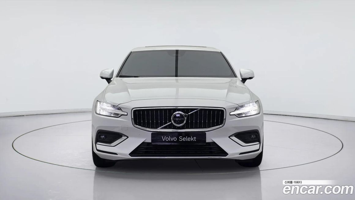 Volvo S60 2024