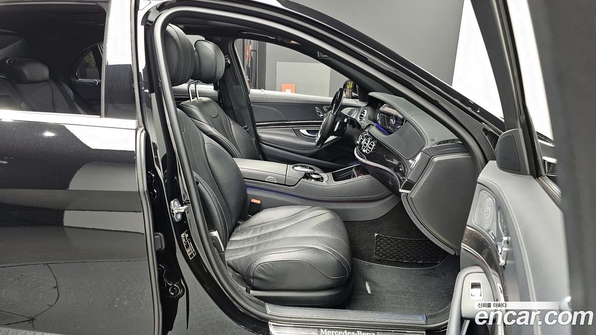 Mercedes-Benz S-Class 2019