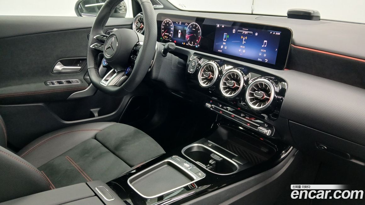 Mercedes-Benz A-Class 2025