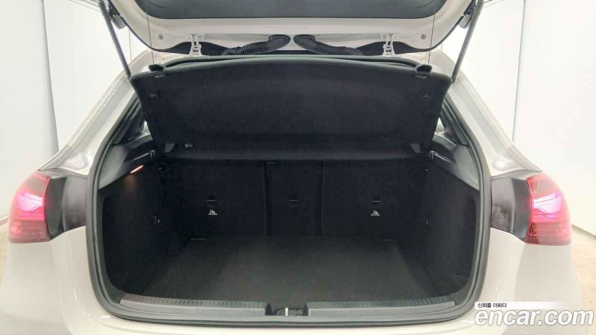 Mercedes-Benz A-Class 2025