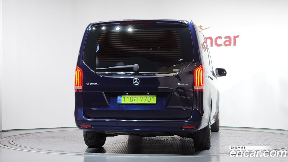 Mercedes-Benz V-Class 2022