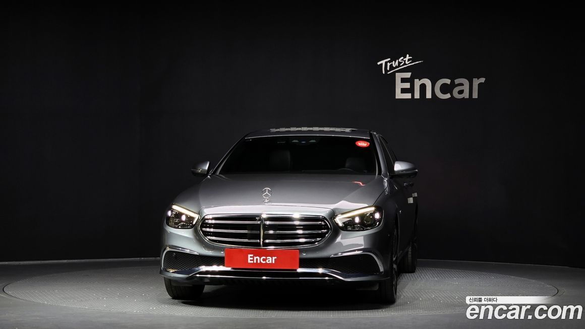 Mercedes-Benz E-Class 2021