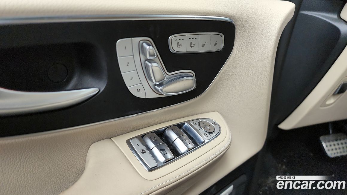 Mercedes-Benz V-Class 2022