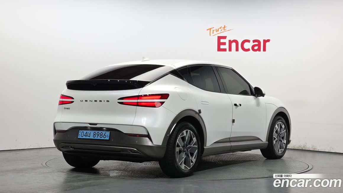 Genesis GV60 2023