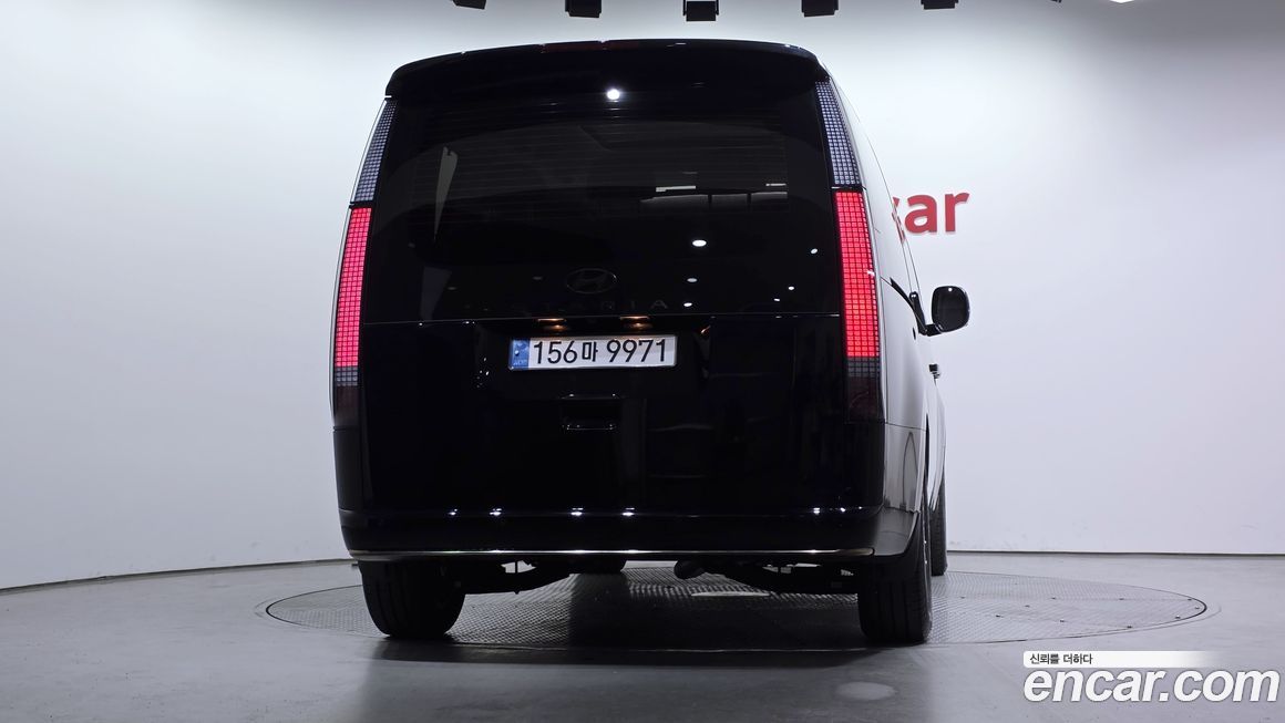 Hyundai Staria 2025