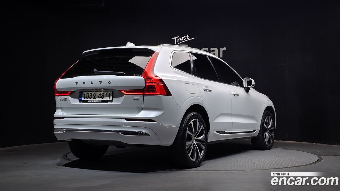 Volvo XC60 2022