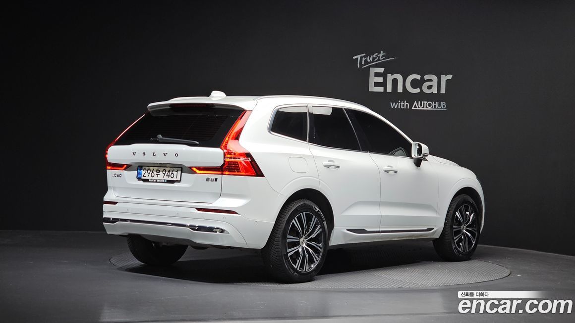 Volvo XC60 2022