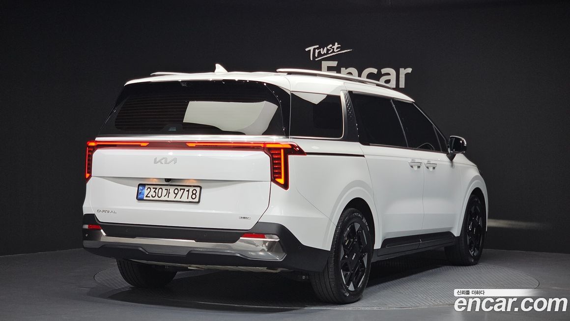 Kia Canival 2024