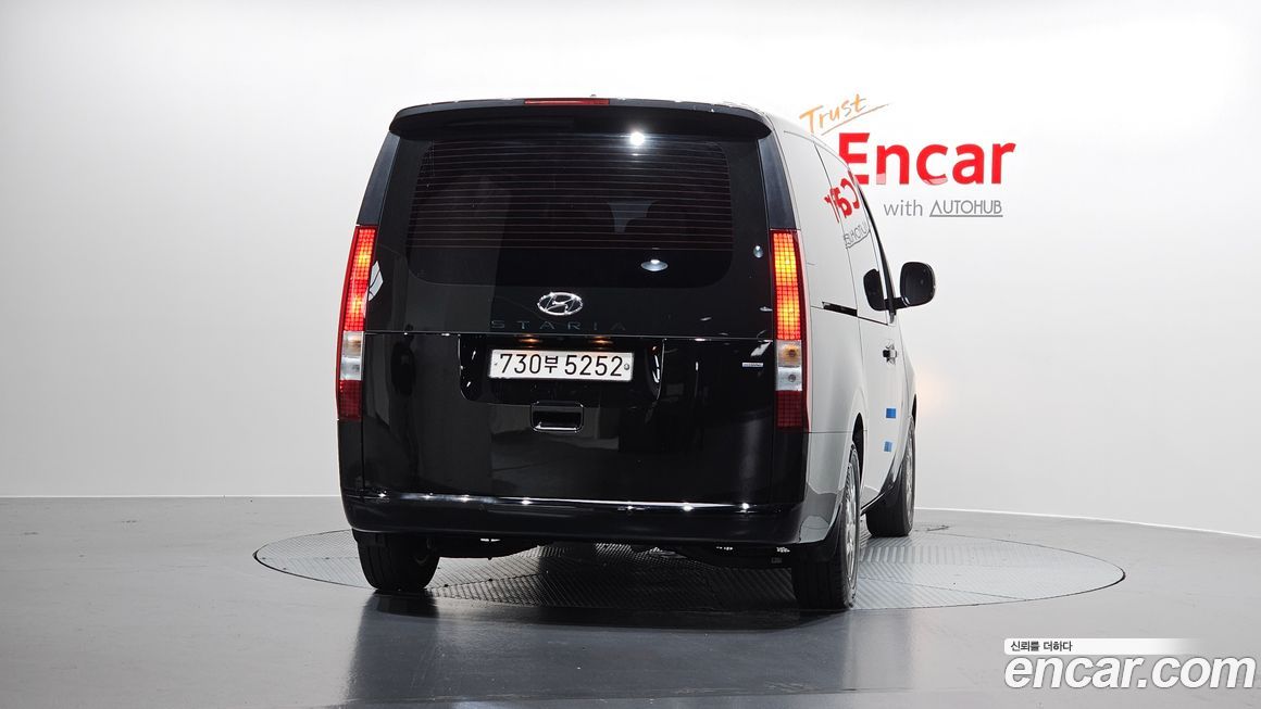 Hyundai Staria 2024