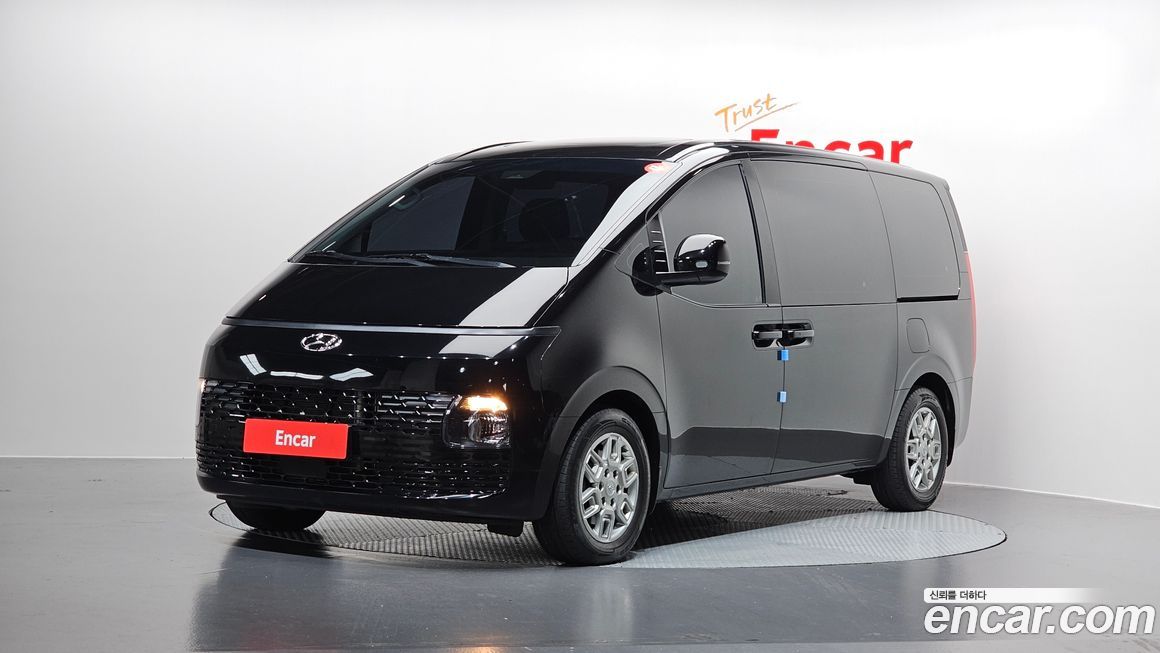 Hyundai Staria 2024