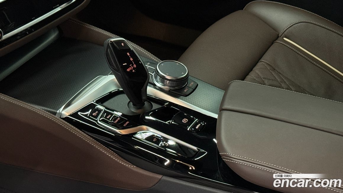 BMW Gran Turismo 2023