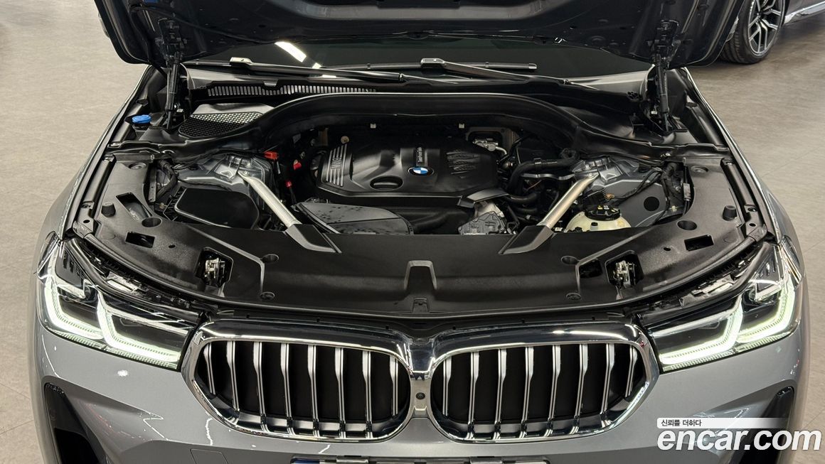 BMW Gran Turismo 2023